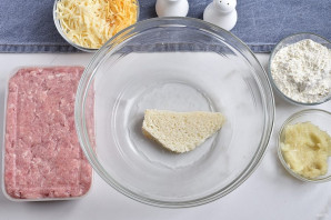 Биточки с сыром