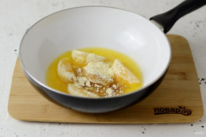 Рисовая каша с апельсиновым соусом