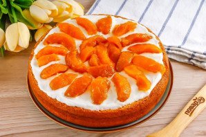 Сметанный торт с вареньем