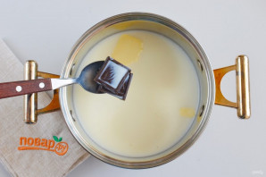 Десерт из шоколада