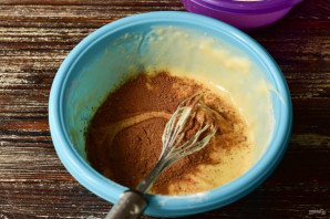 Пирог "Зебра" с бананом