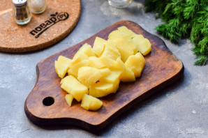 Салат из селедки с луком и горошком Салат из селедки с луком и горошком