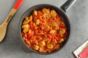 Паприкаш из индейки Паприкаш из индейки