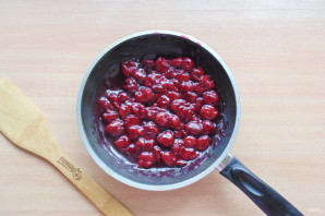 Кростата с вишней