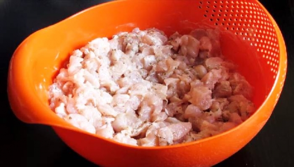 
Куриные рубленные котлеты &mdash; самые вкусные рецепты на сковороде	