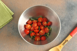 Постный салат из стручковой фасоли Постный салат из стручковой фасоли