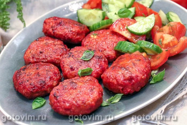 Шведские мясные котлеты со свеклой Шведские мясные котлеты со свеклой