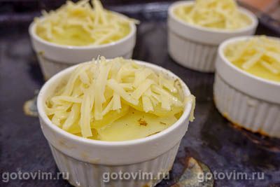 Порционная картофельная запеканка с мясом в формочках