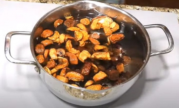 
Как варить компот из сухофруктов &mdash; 7 простых рецептов	