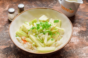 Салат "Гостям на удивление" Салат "Гостям на удивление"