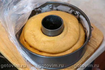 Кулич &laquo;Обертух&raquo;