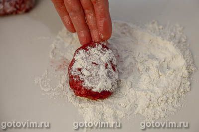 Шведские мясные котлеты со свеклой Шведские мясные котлеты со свеклой