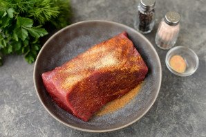 Буженина из говядины в фольге в духовке Буженина из говядины в фольге в духовке