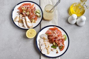 Куриный салат с авокадо Куриный салат с авокадо