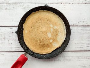 Блинный торт со сгущенкой и бананами Блинный торт со сгущенкой и бананами