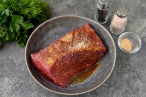 Буженина из говядины в фольге в духовке Буженина из говядины в фольге в духовке