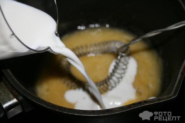 Рецепт: Баварский молочный десерт - с виноградом и орахами кешью Рецепт: Баварский молочный десерт - с виноградом и орахами кешью