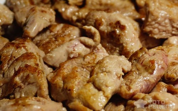 Рецепт: Гречневый бигос с индейкой - со свежей капустой