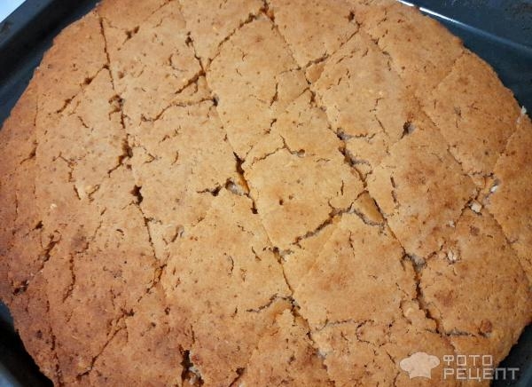 Рецепт: Коврижка постная с вареньем - С домашним яблочным вареньем. По вкусу как шарлотка. Постный рецепт.