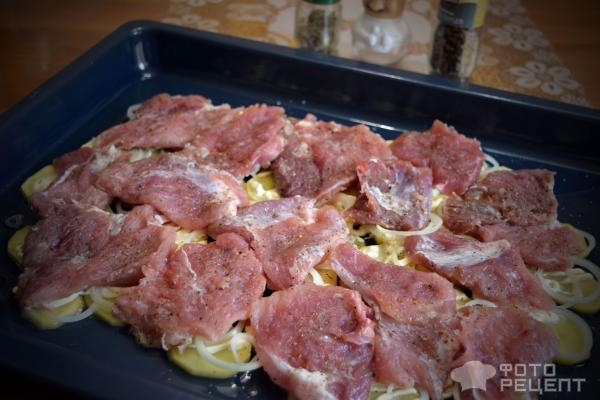 Рецепт: Мясо по-французски со свининой - В духовке