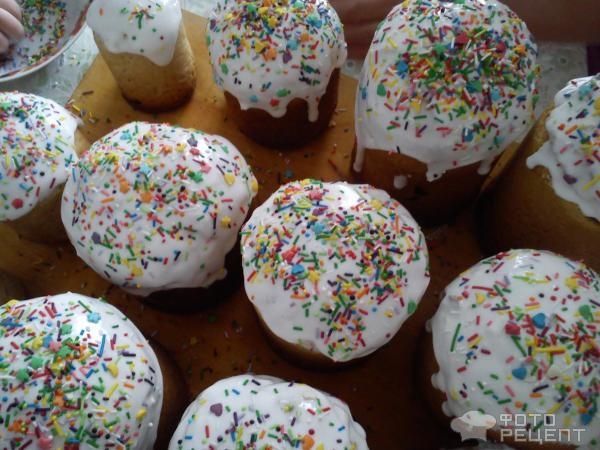 Рецепт: Пасхальный кулич - С изюмом и корицей