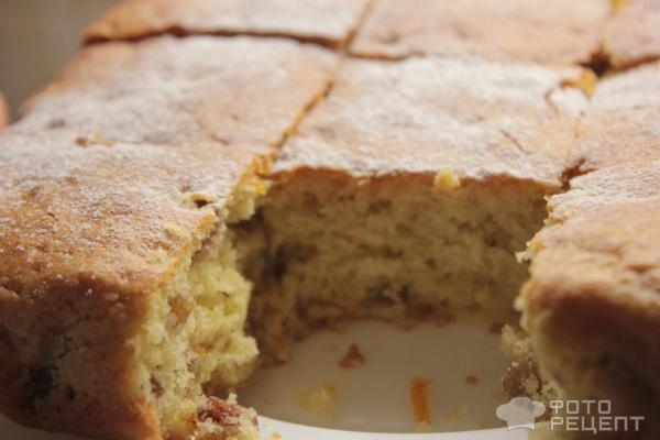 Рецепт: Постный пирог с апельсинами - И изюмом