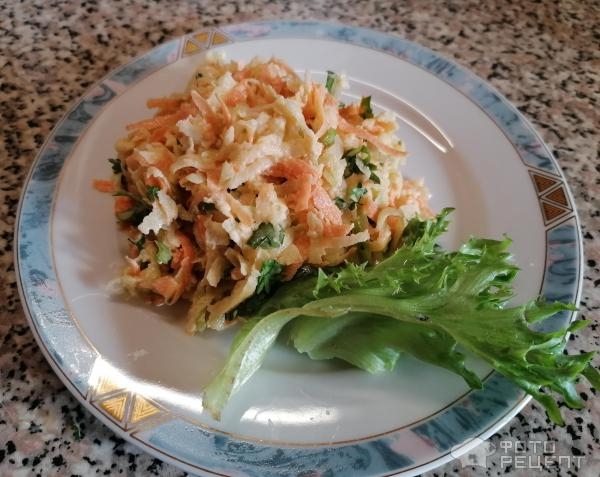 Рецепт: Салат из зеленой редьки - Простой