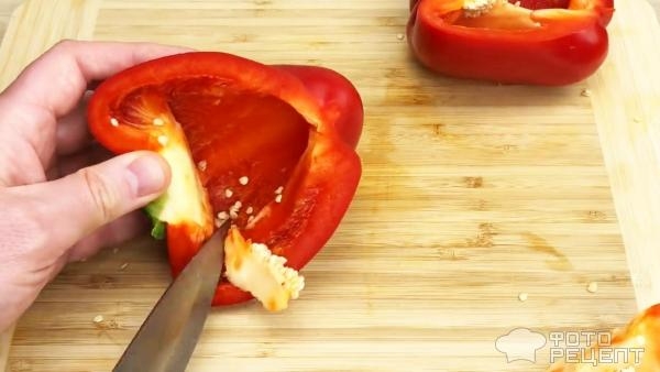 Рецепт: За печенные перцы с сыром в духовке - Сытный завтрак на скорую руку