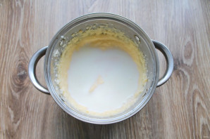 Пирог с фруктами и ягодами