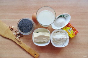 Орехово-маковый рулет