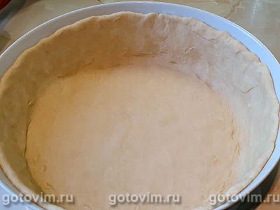 Пасхальный пирог с яйцами и зеленью