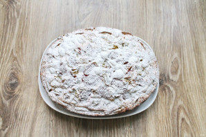 Пирог с фруктами и ягодами