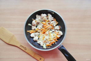 Суп со стеклянной лапшой