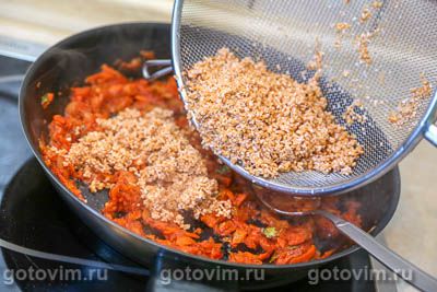 Пирог из голубцов с пшеничной кашей, грибами и овощами Пирог из голубцов с пшеничной кашей, грибами и овощами