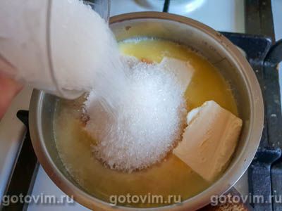 Бисквит на вине с шоколадной глазурью Бисквит на вине с шоколадной глазурью