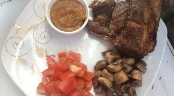 Баранина с грибами и шафрановым соусом, пошаговый рецепт с фото