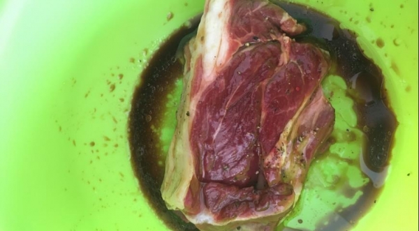 Баранина с грибами и шафрановым соусом, пошаговый рецепт с фото