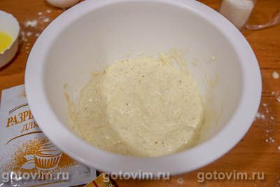 Кулич с вишней Кулич с вишней