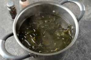 Суп "Миёккук"