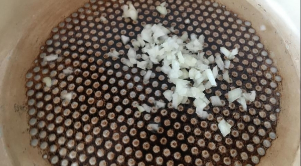 Баранина с грибами и шафрановым соусом, пошаговый рецепт с фото