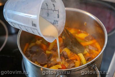 Гуляш из утиных желудков