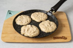 Постные овсяные оладьи