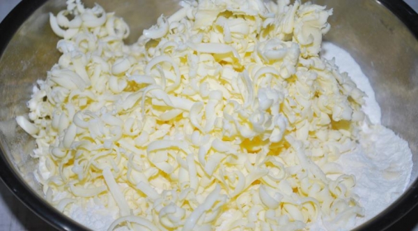 Песочный пирог с творогом , пошаговый рецепт с фото