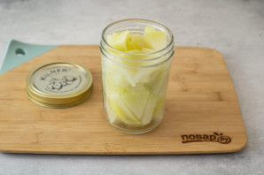 Маринованная кольраби Маринованная кольраби