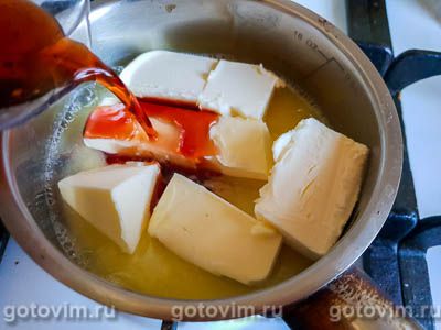 Бисквит на вине с шоколадной глазурью Бисквит на вине с шоколадной глазурью