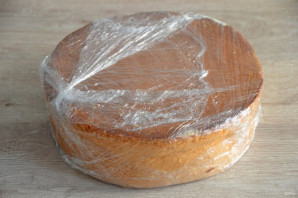 Бисквитный торт с вареной сгущенкой 