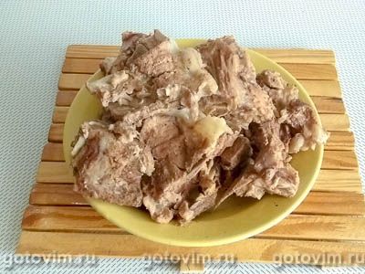 Суп-крем на бульоне из свиных косточек со свеклой Суп-крем на бульоне из свиных косточек со свеклой