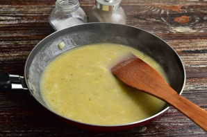 Луковый суп по-парижски