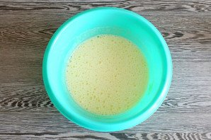 Шарлотка с ревенем