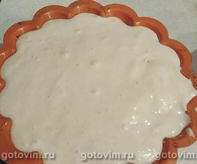 Шарлотка с айвой